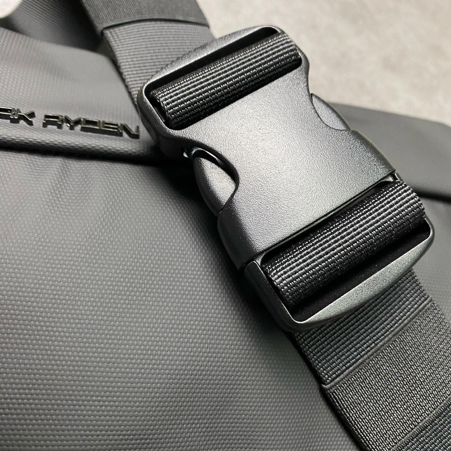 Mark Ryden Waist Pouch - BG9WP