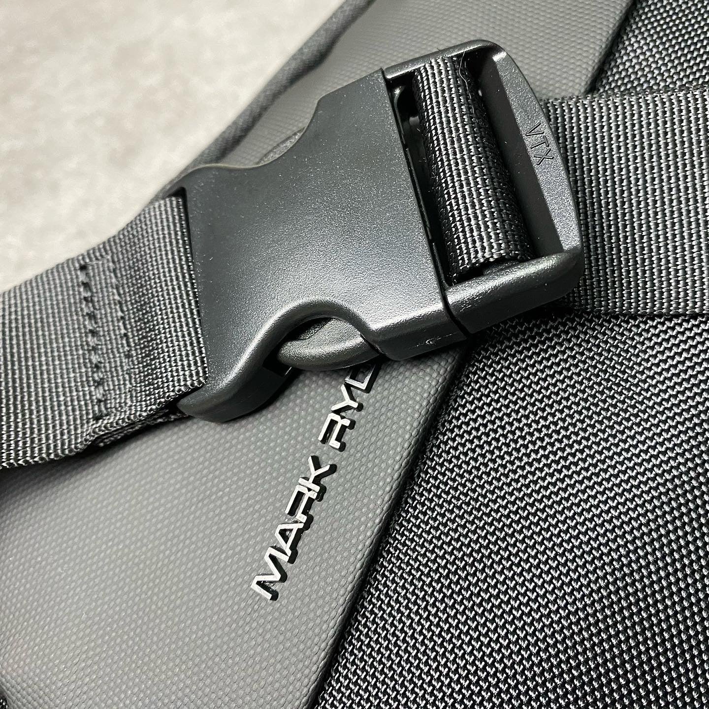 Mark Ryden Waist Pouch - BG10WP