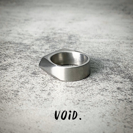 Arrow Flat Top Stainless Steel Ring - RING101VD