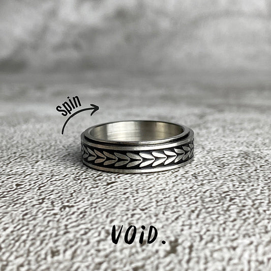 Leaves Patterned Spinner Stainless Steel Ring - RING96VD